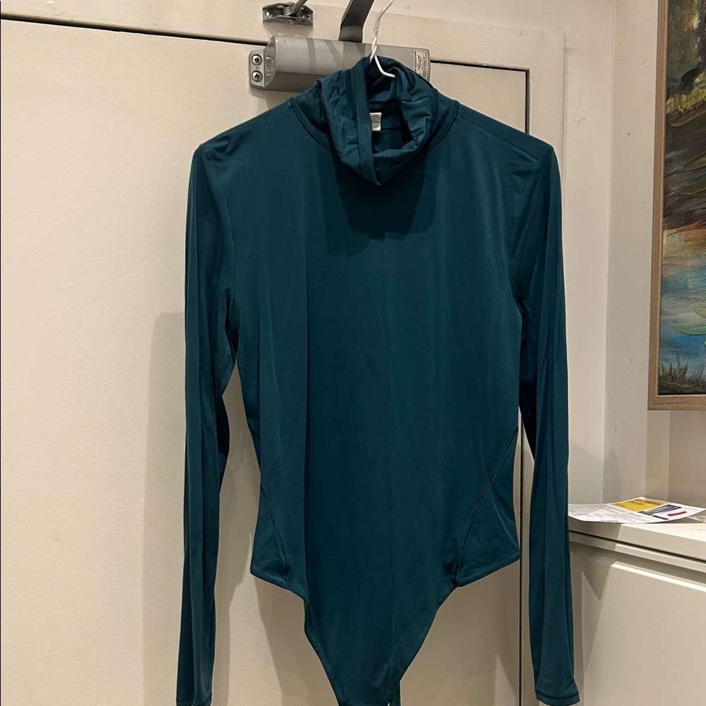 Wundermost Turtleneck Long Sleeve Bodysuit